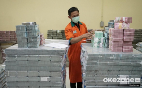 Rekor! Antrean Surat Utang Capai Triliunan!
