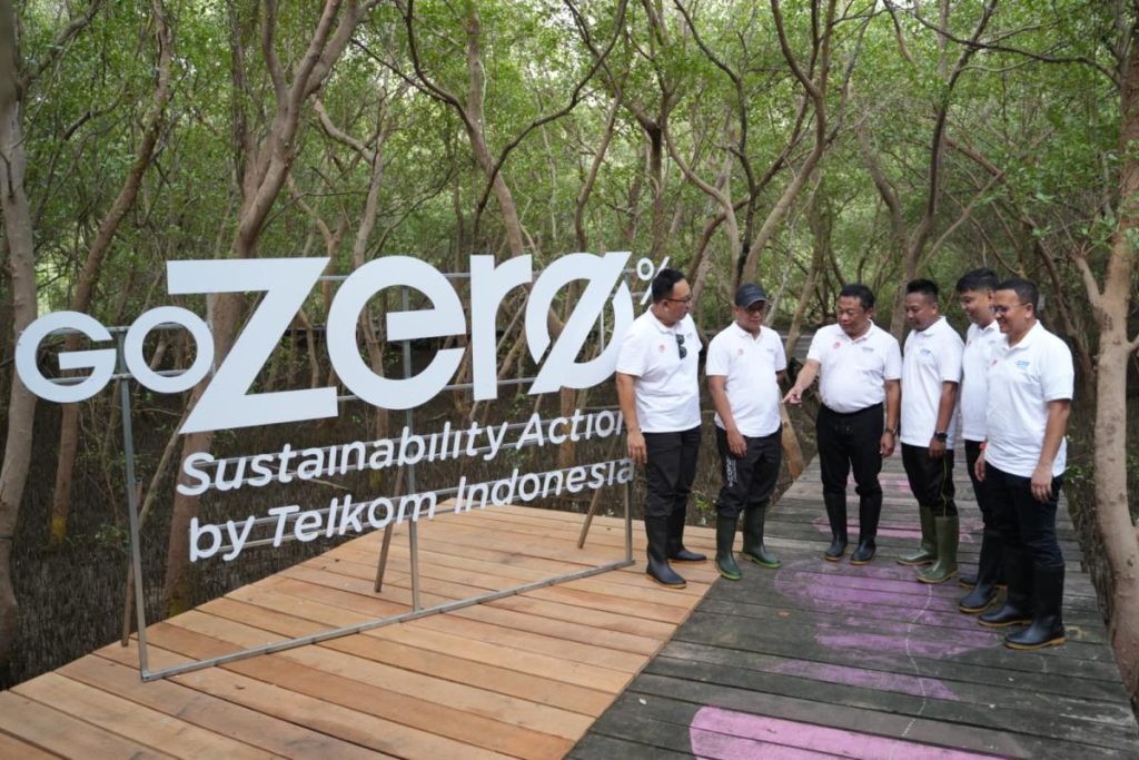Telkom Raih Prestasi ESG! Risiko Turun Drastis!