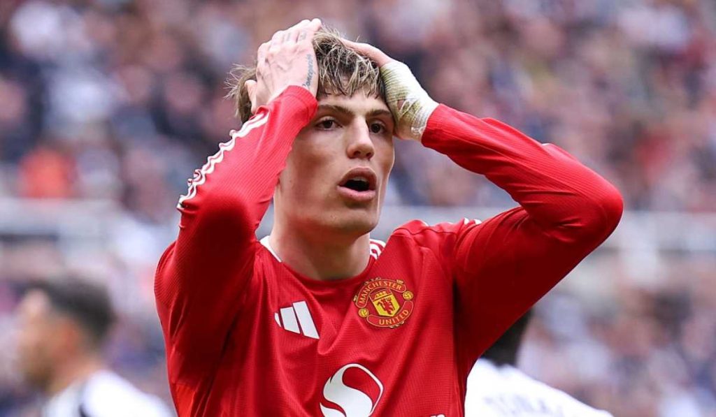 Harga Garnacho Diskon, Napoli Siap Berburu!