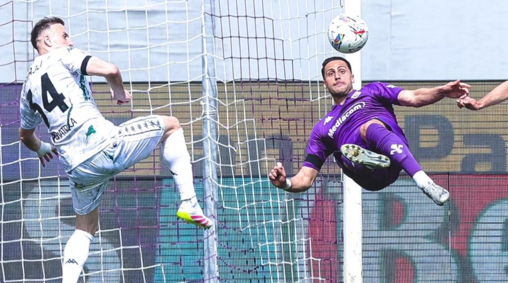 Derby Tuscan Berakhir Dramatis! Salto Spektakuler Menangkan Fiorentina
