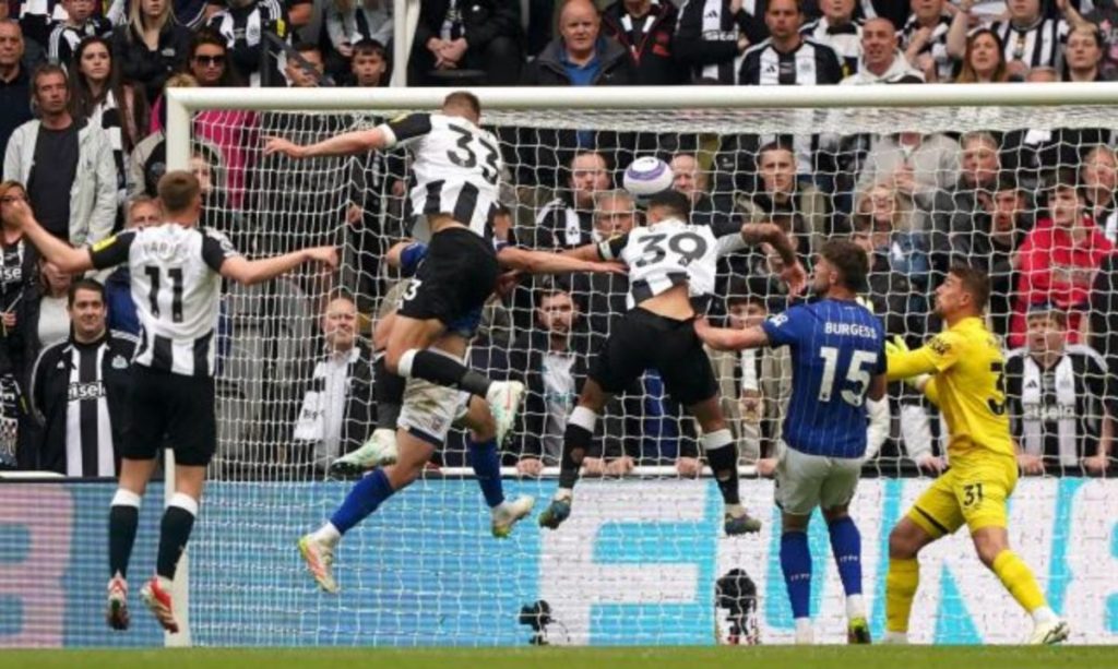 Degradasi Pahit! Ipswich Tersungkur, Newcastle Rayakan Kemenangan Telak!
