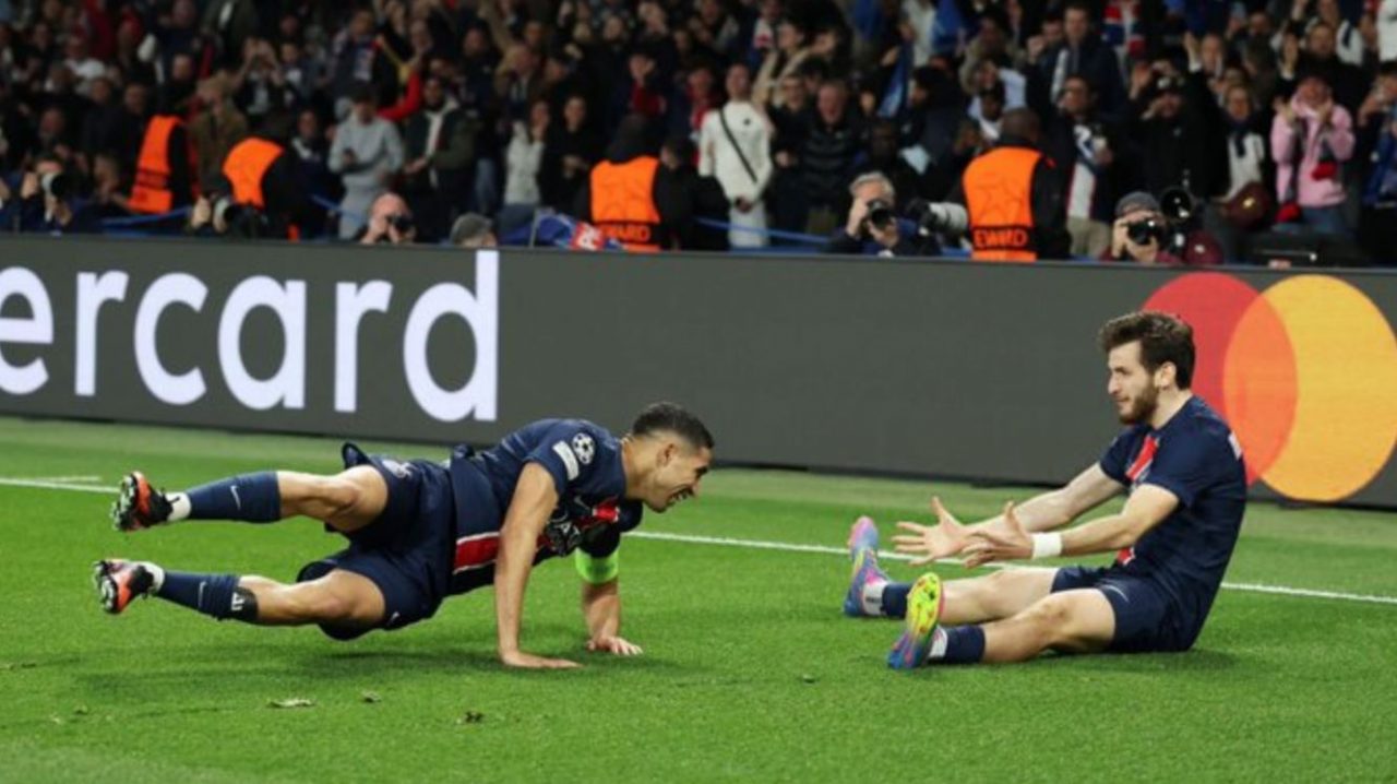 PSG Comeback Gila! Kalahkan Aston Villa 3-1