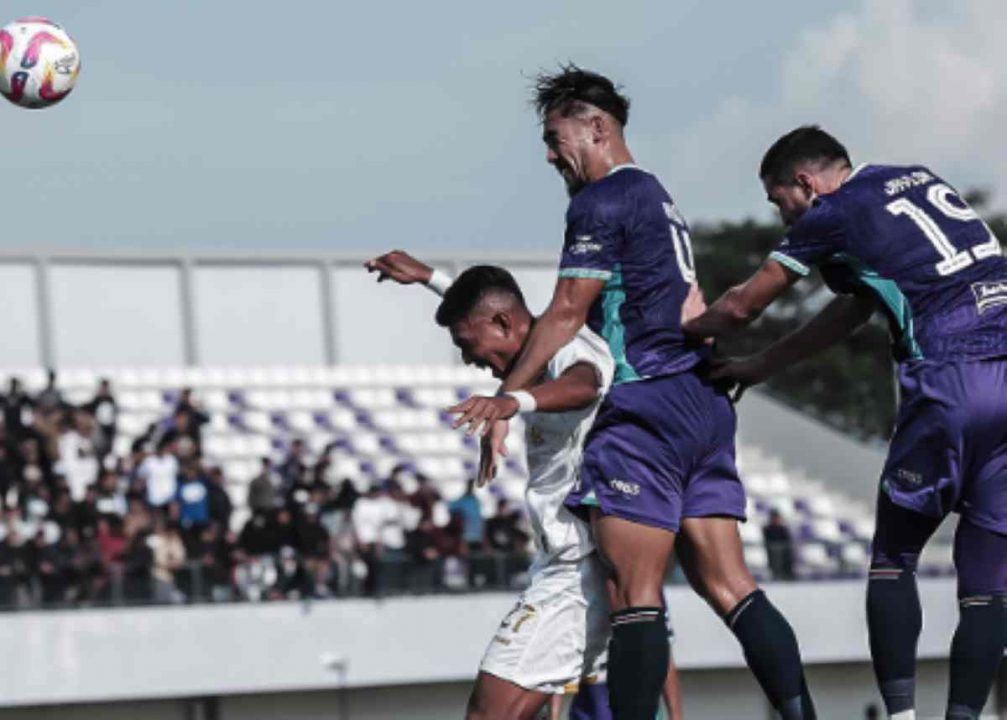 Drama di Indomilk Arena! Persita Taklukkan Arema!