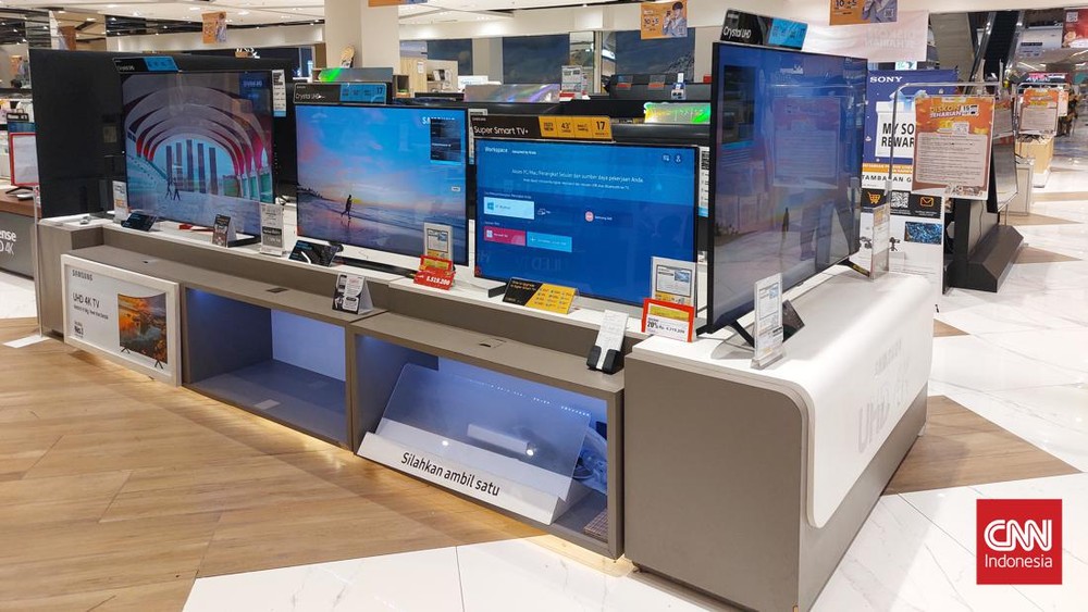 Rebutan Smart TV Murah! Diskon Jutaan Rupiah di Transmart Hari Ini!