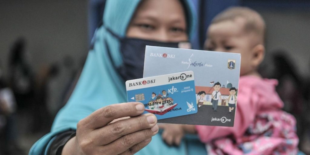 KJP Cair! 43 Ribu Siswa Baru DKI Jakarta Dapat Bantuan Pendidikan