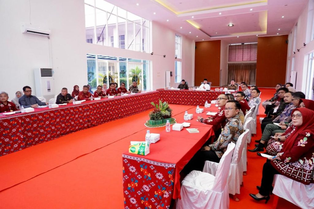 Rahasia Sukses Sulteng: Nusron Wahid Ungkap Kunci Penting!