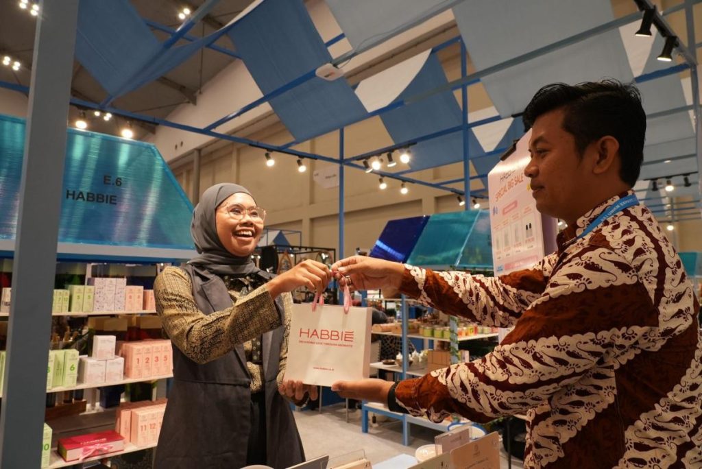 Minyak Telon Lokal, Raih Sukses Global!