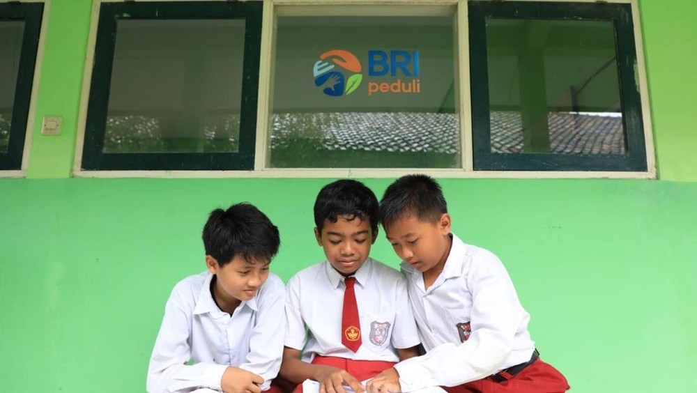 Wow! BRI Sulap Sekolah Rusak Jadi Impian! 1 Wow! BRI Sulap Sekolah Rusak Jadi Impian!