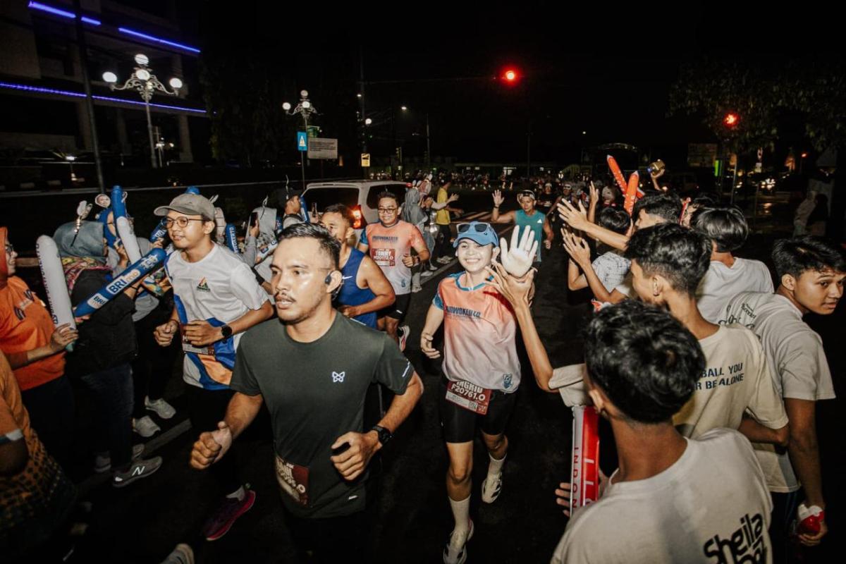 Lari Bareng BRI, UMKM Untung Besar! 1 Lari Bareng BRI, UMKM Untung Besar!