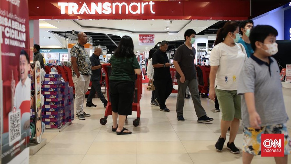 Rebutan Diskon 70%! Wardrobe Murah Meriah di Transmart!