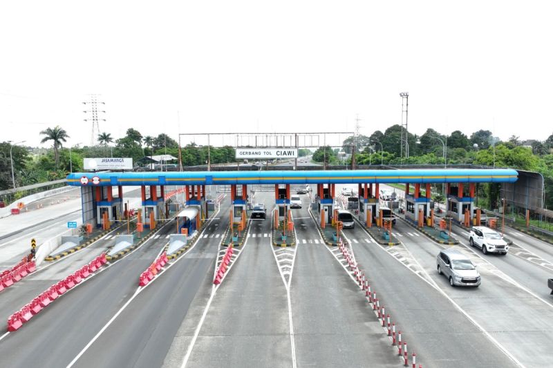 Tol Jabodetabek Macet? Ini Biang Keroknya!