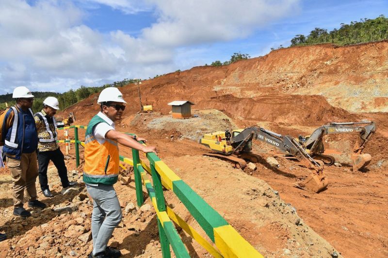 Tambang Nikel Gag: Warga Pulau Gag Menangis, Minta Jangan Ditutup!