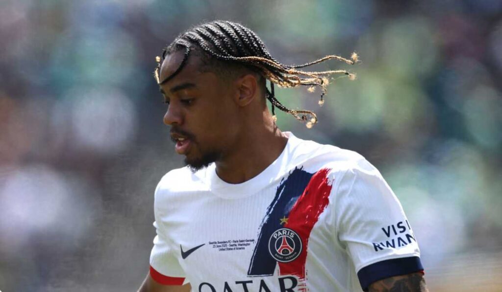PSG Blokir Transfer Barcola! Arsenal Gigit Jari?