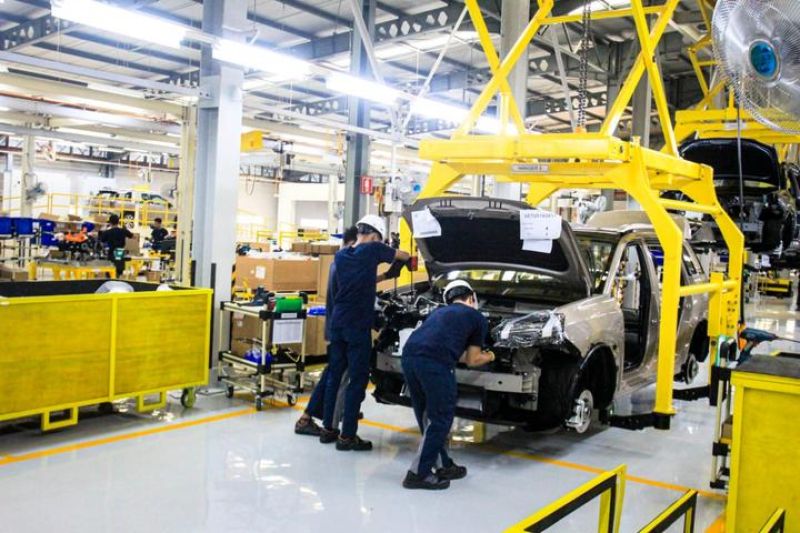 Mobil China Rakitan Lokal? Ekonomi RI Terbang!