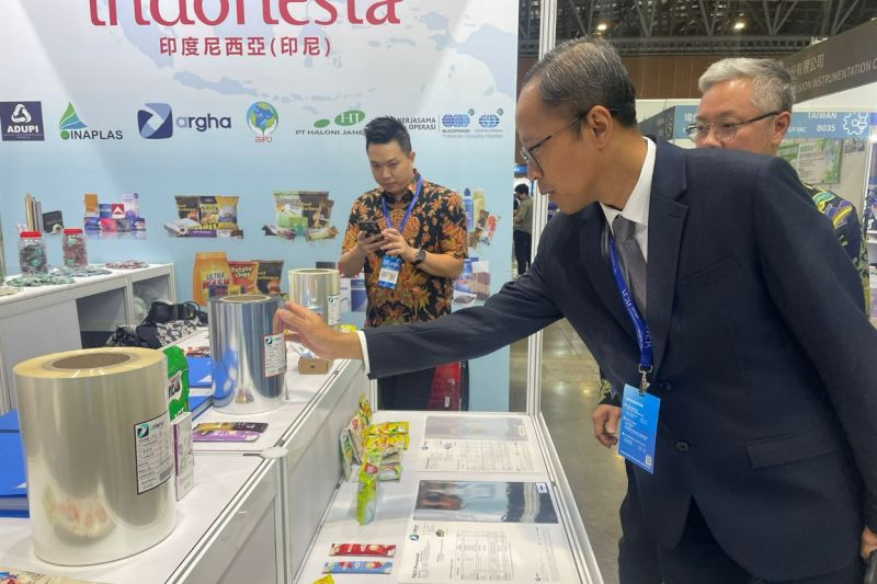 Plastik RI Kuasai Taiwan! Transaksi Gila-Gilaan Rp24 M