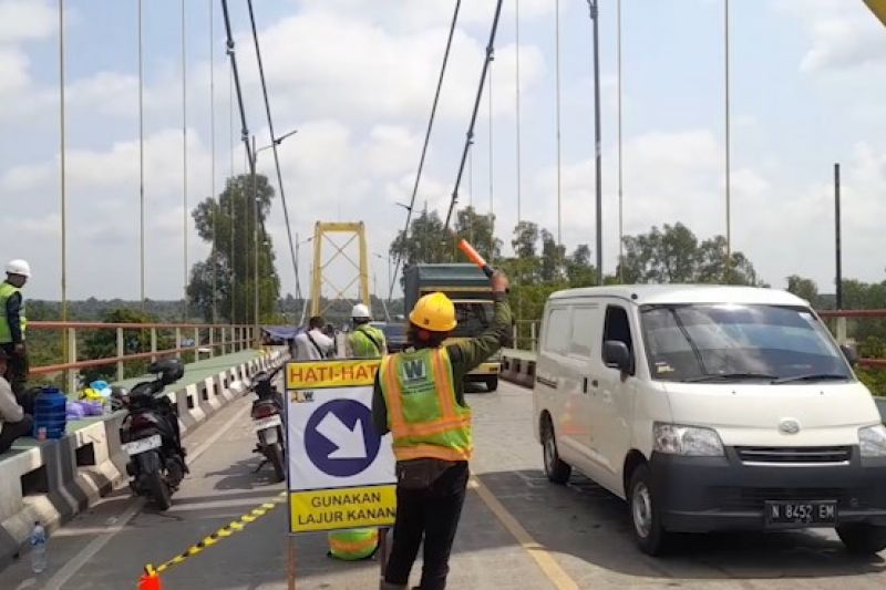 Jembatan Barito Diperbaiki! Siap-Siap Macet?