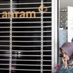 Emas Antam Terjun Bebas! Saatnya Borong?