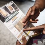 Emas Antam Makin Berkilau! Harga Sentuh Rekor Tertinggi?