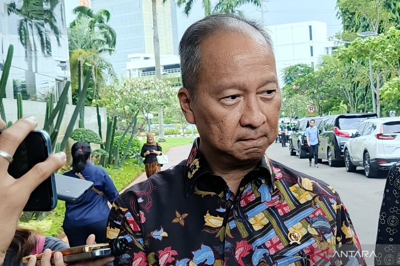 Manufaktur Jadi Andalan? Target PDB 2026 Bikin Penasaran!