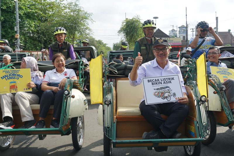 Malioboro Siapkan 'SPBU' Becak Listrik!