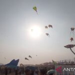 Festival Layang-Layang Ikonik! Parangtritis Mendunia?