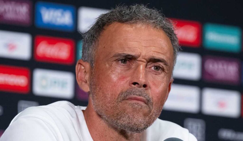 Mbappe vs PSG: Enrique Pilih Bungkam!