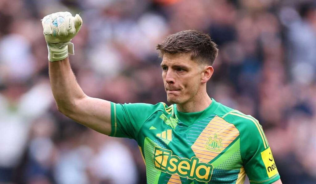 MU Bidik Kiper Newcastle? Onana Terancam!