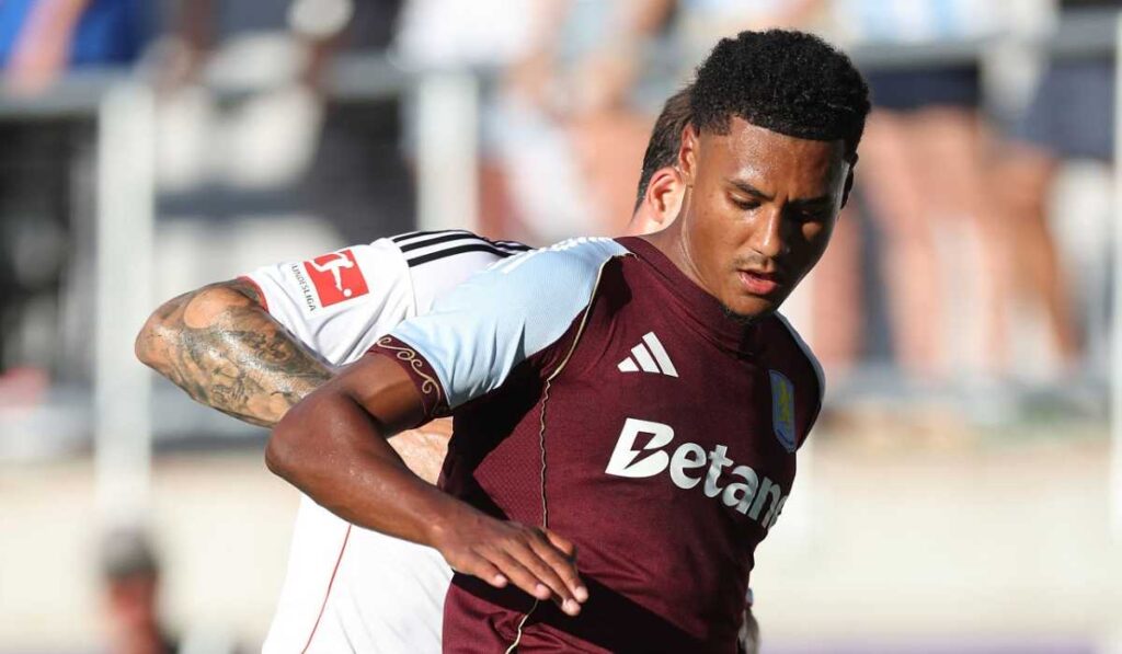 MU Didorong Sikat Striker Villa, Rp1,3 T?