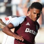 MU Didorong Sikat Striker Villa, Rp1,3 T?