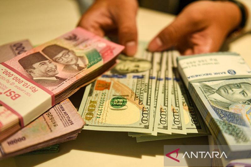  Rupiah Terbang Tinggi! Efek RUU Pajak AS?