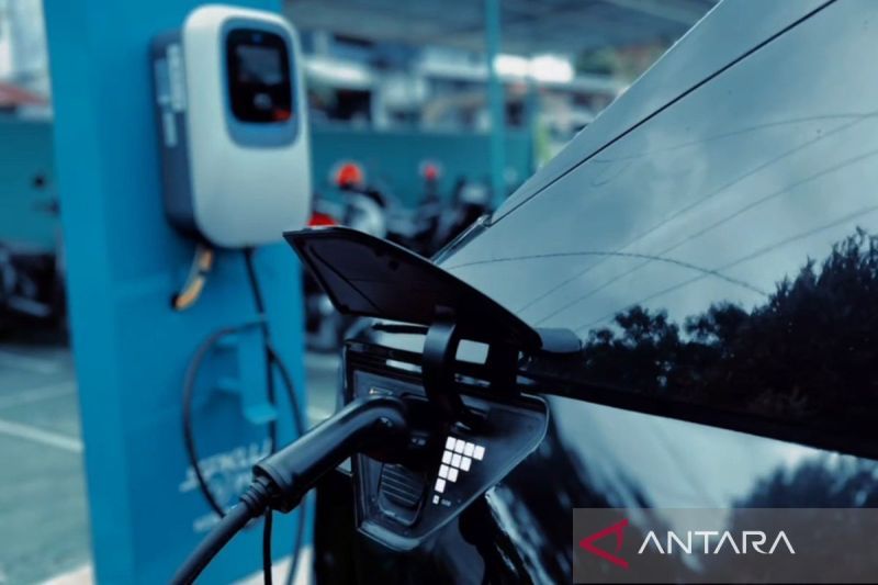  Tesla Gigit Jari! Rencana Baterai Panasonic Batal?