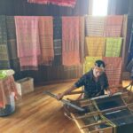  Kisah Desi: Tenun NTT Mendunia, Penghasilan Jutaan!