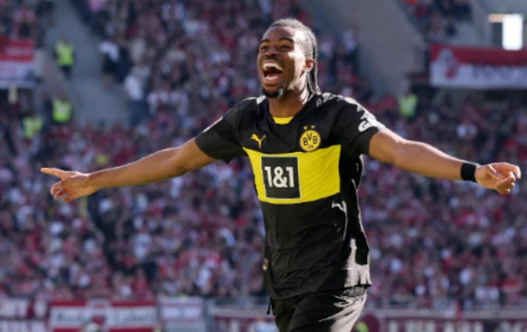  Chukwuemeka Sah Milik Dortmund! Kontrak Jangka Panjang!