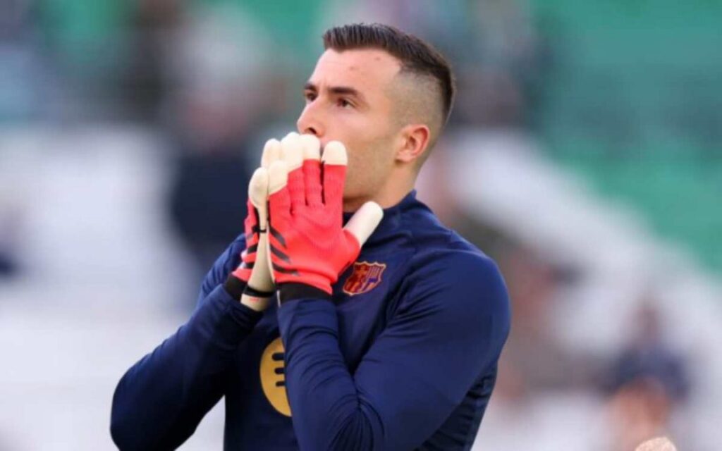  Como Jadikan Trofi Gamper Arena Transfer Kiper Barca!