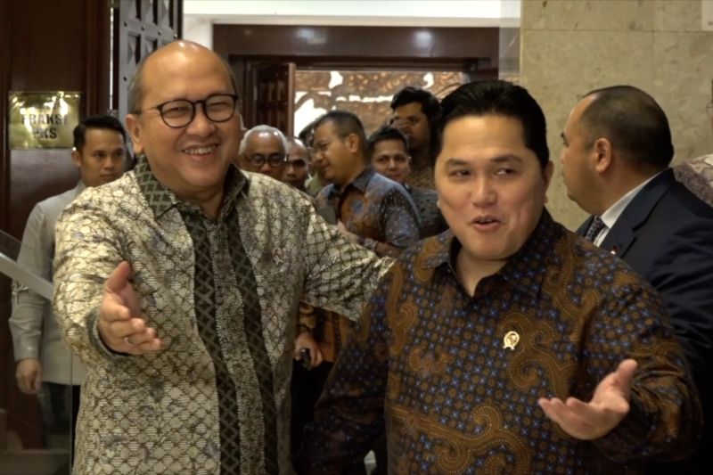 Investasi BUMN: DPR RI Bahas Rencana Ambisius!