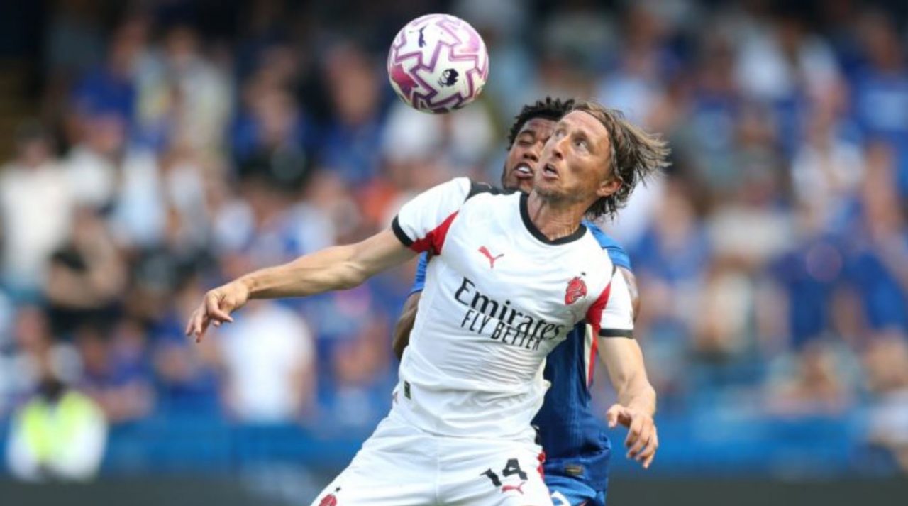 Debut Modric Hancur! Milan Dibantai di London