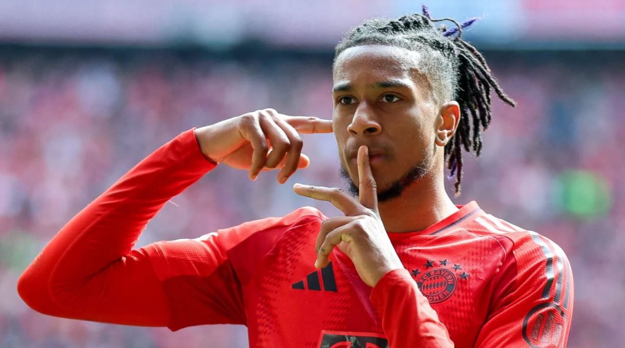 Olise = De Bruyne? Kompany Beri Pujian Selangit!