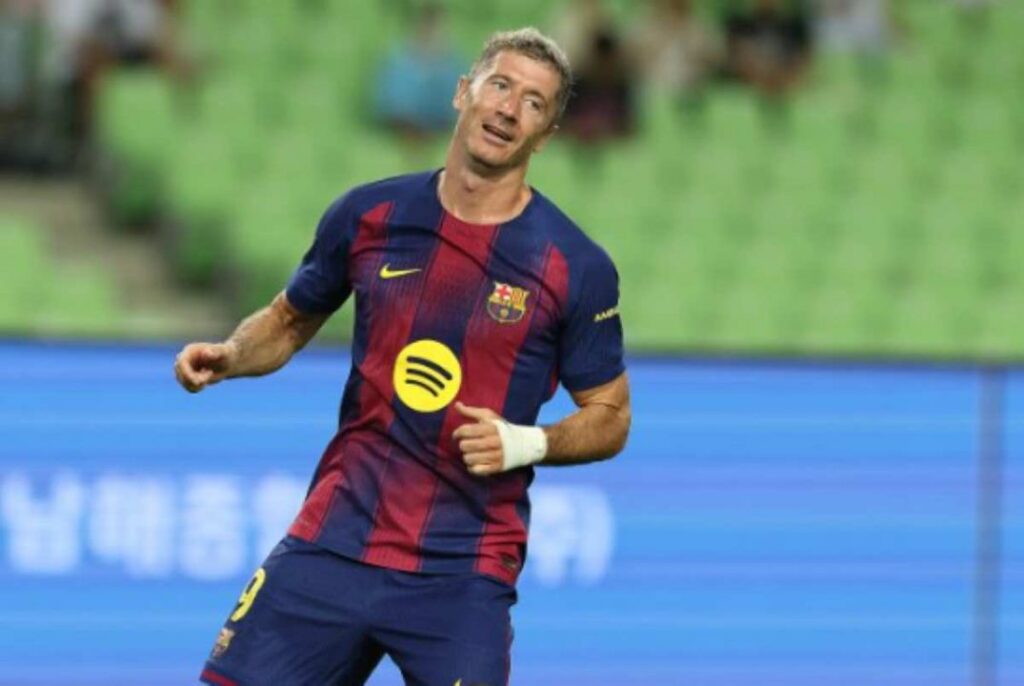 Lewandowski Cadangan? Barca Siapkan Kejutan di Laga Lawan Levante!