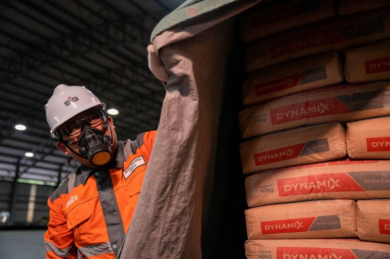 SIG Bukukan Penjualan Jumbo! Laba Tetap Solid?