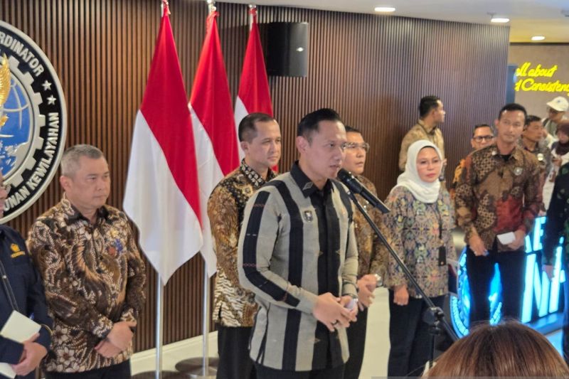  Kereta Cepat Jakarta-Surabaya: Lampu Hijau dari Prabowo!