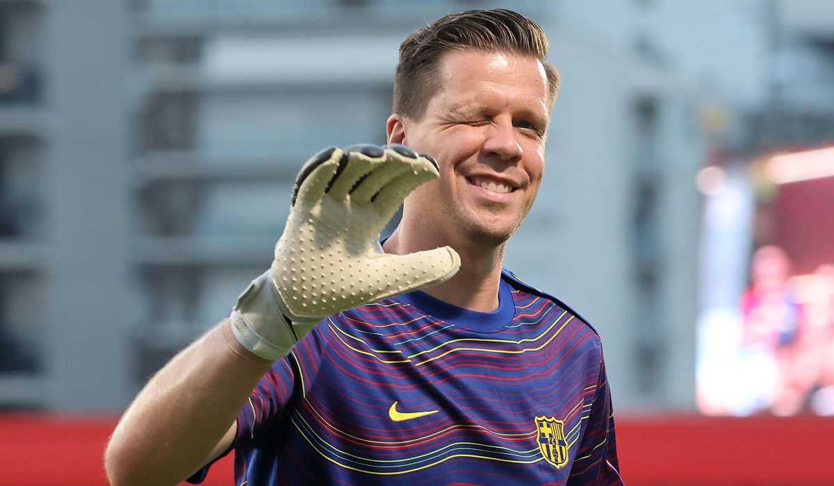 Barca Kejar Deadline Szczesny! Jersey Oranye Ditolak?