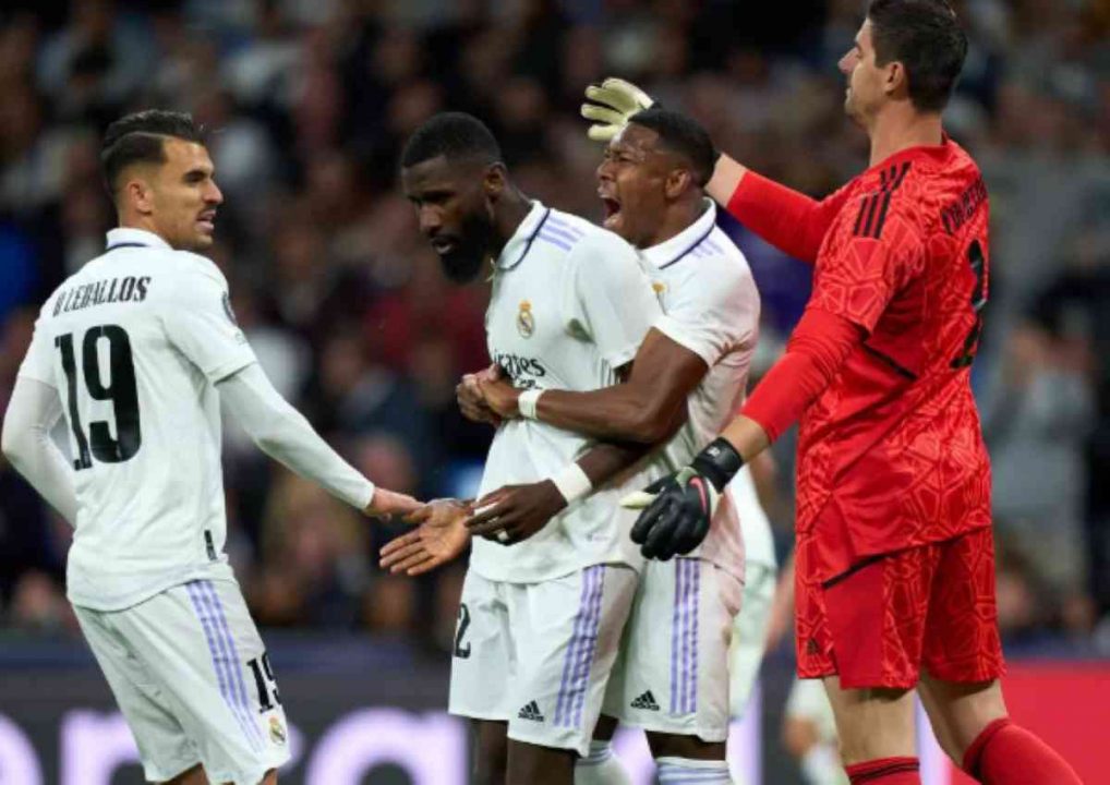 Madrid Siapkan Kejutan Rombak Lini Belakang!