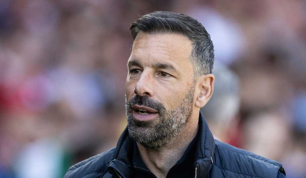 Van Nistelrooy Comeback? Martial Pilih Meksiko!
