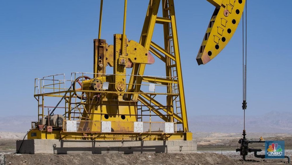 Minyak Anjlok! OPEC+ Bikin Kejutan?