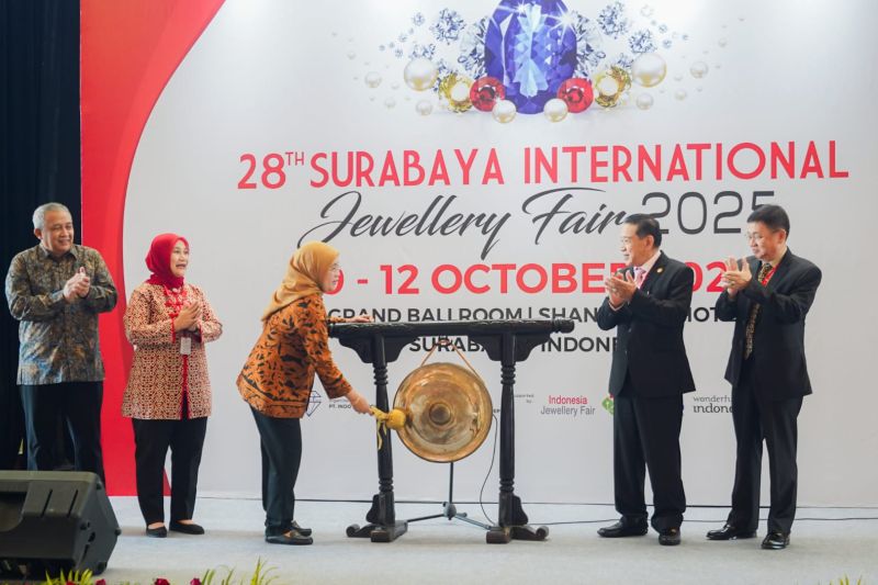 Bank Emas Kemenperin Mudahkan IKM Perhiasan 1 Bank Emas Kemenperin Mudahkan IKM Perhiasan