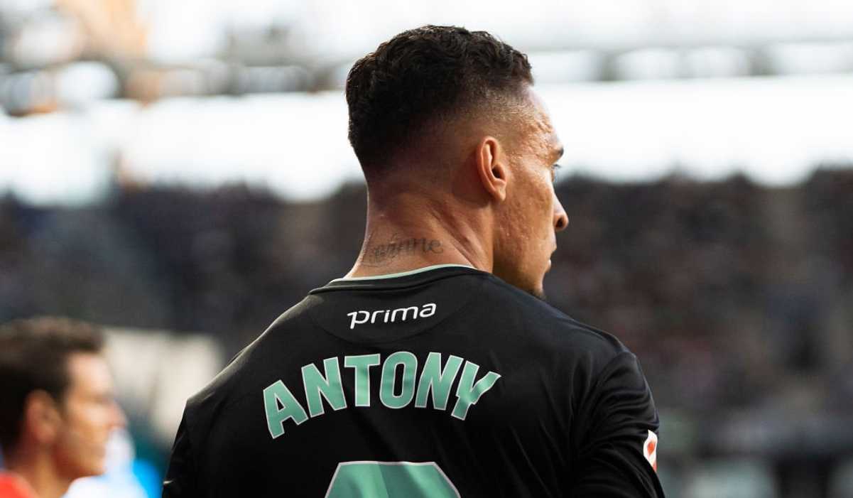 Drama MU Terungkap Bintang Brasil Mohon Jangan Pergi 1 Drama MU Terungkap Bintang Brasil Mohon Jangan Pergi