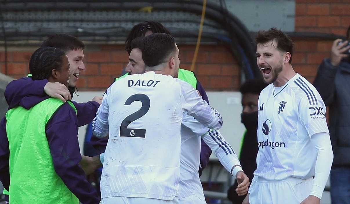 MU Bangkit Dramatis Tekuk Palace Skor 2-1 1 MU Bangkit Dramatis Tekuk Palace Skor 2-1