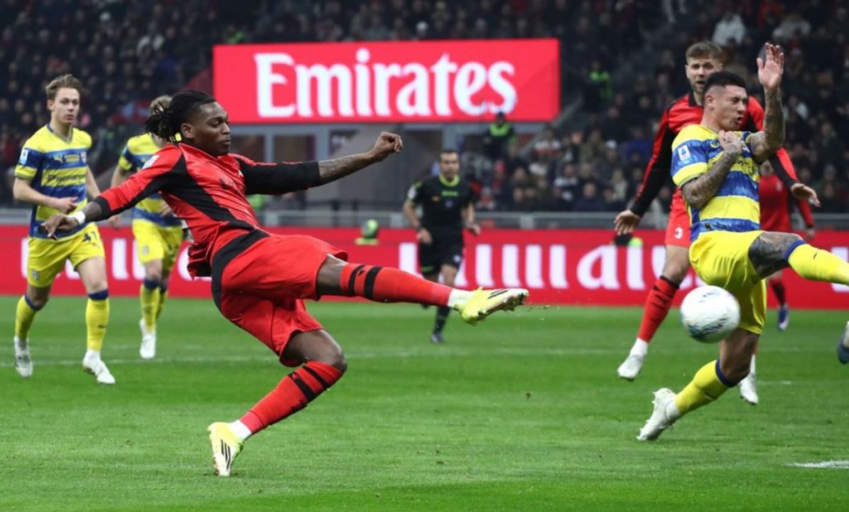 Drama VAR Bikin Milan Gigit Jari di Kandang 1 Drama VAR Bikin Milan Gigit Jari di Kandang