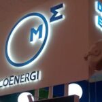 pejabat medco jual jutaan saham bursa bergetar